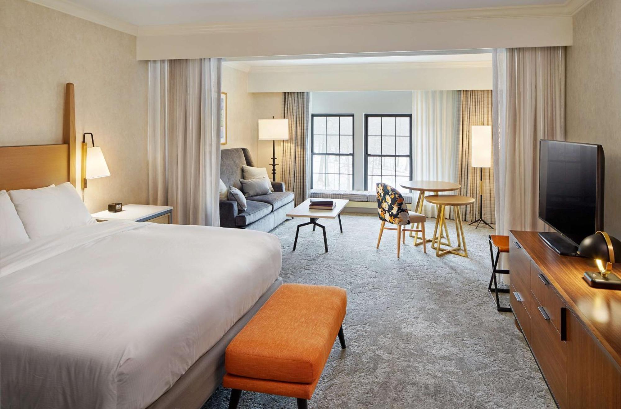 Hilton 3* Pearl River