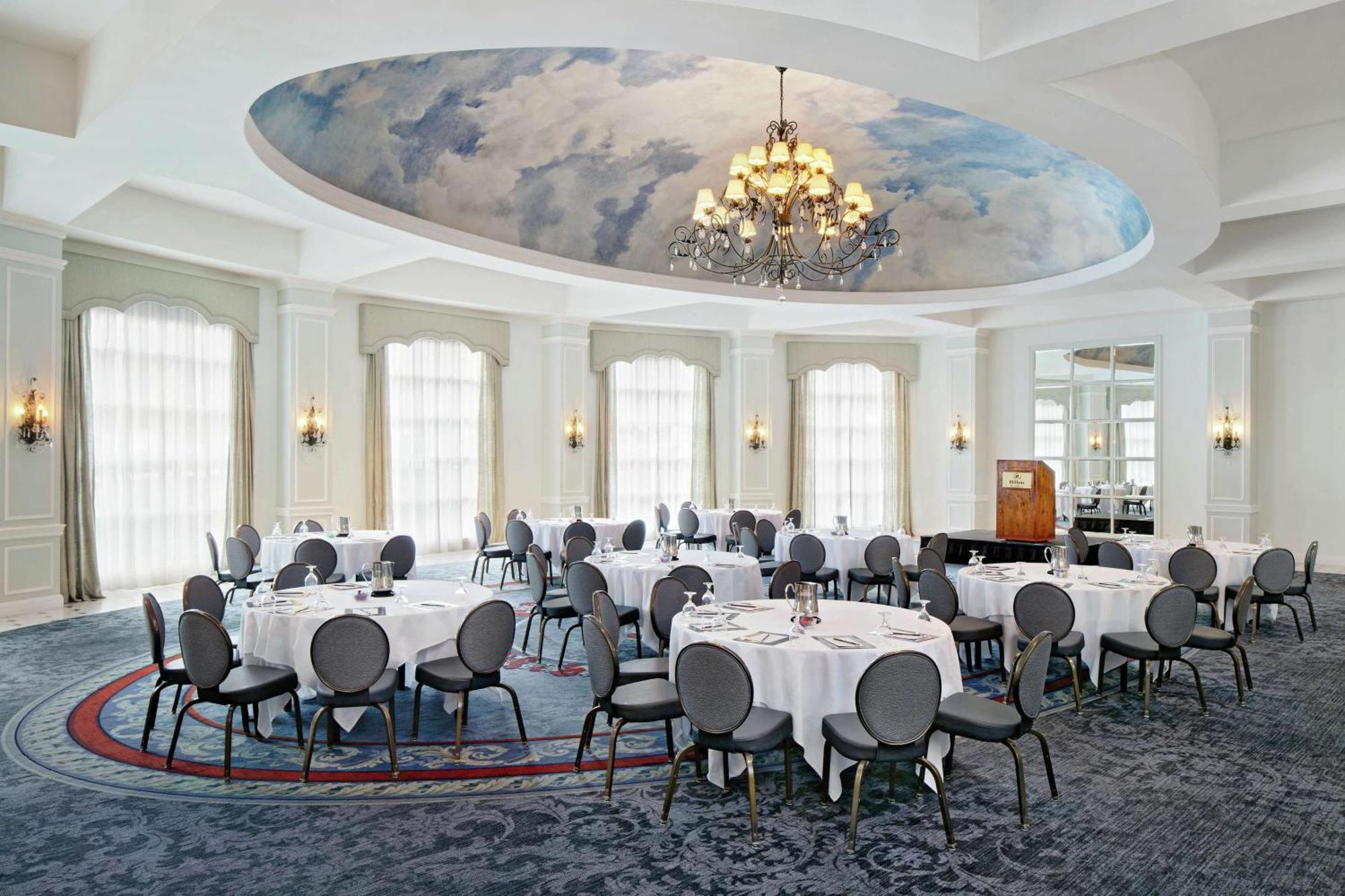 Hilton 3* Pearl River
